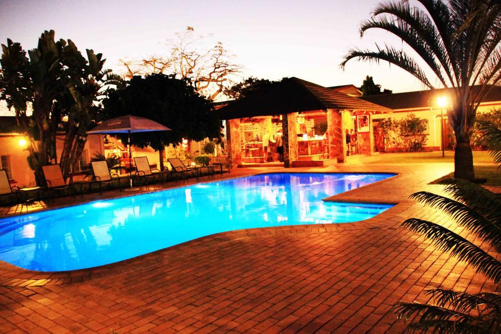 The George Hotel Manzini Esterno foto